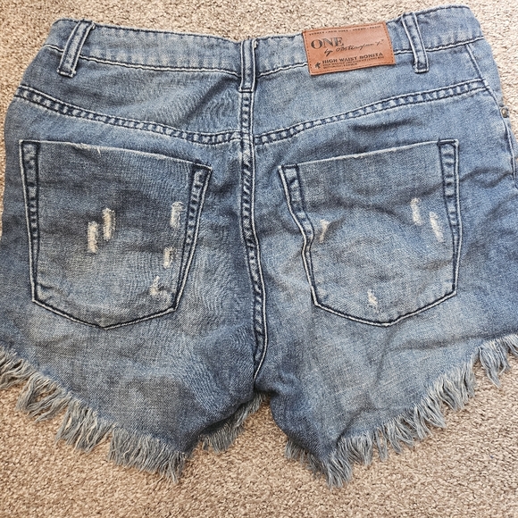 3 short - Picture 2 of 6